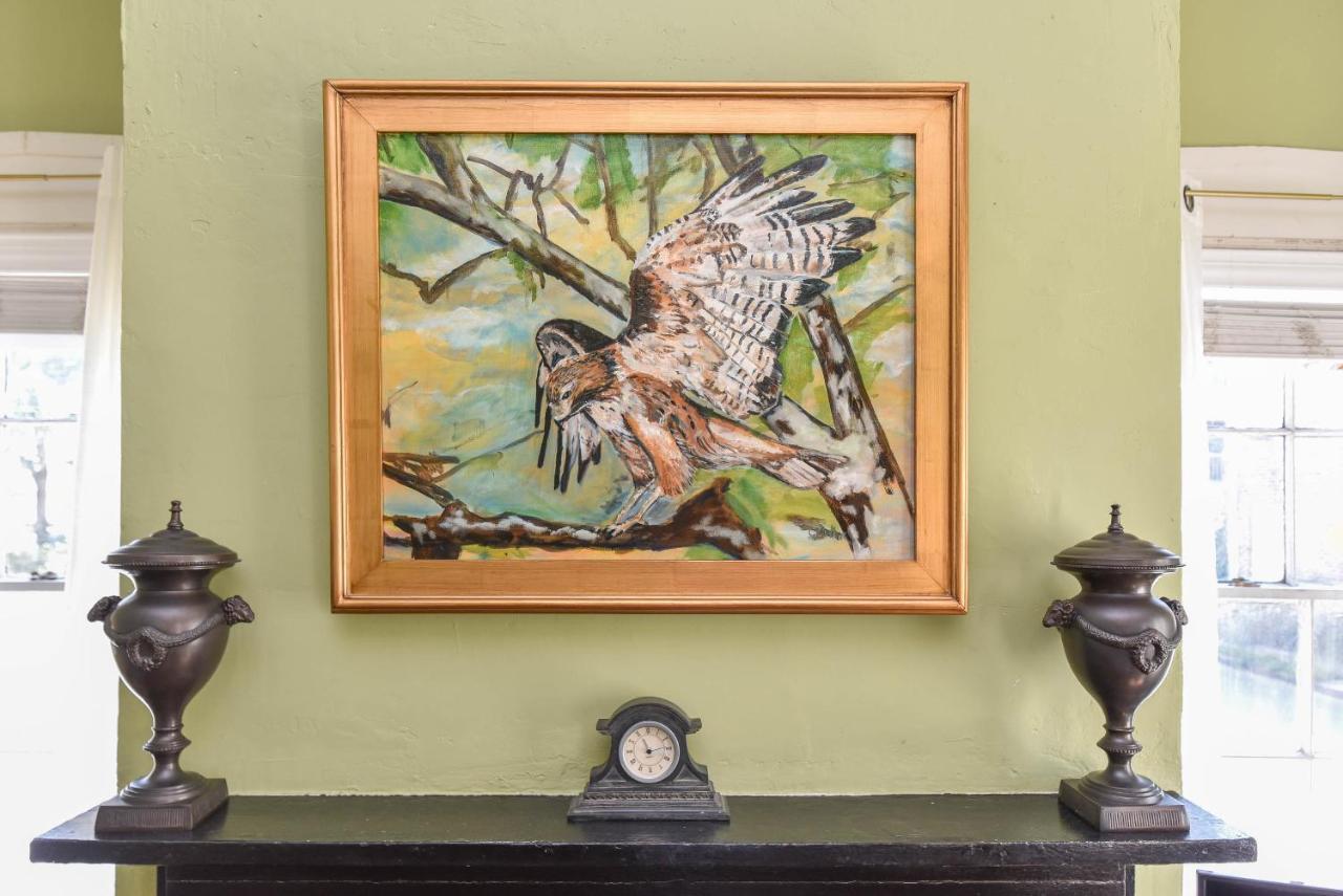 Gallery Art Off St Parking Near Forsyth Park Savannah Exterior photo